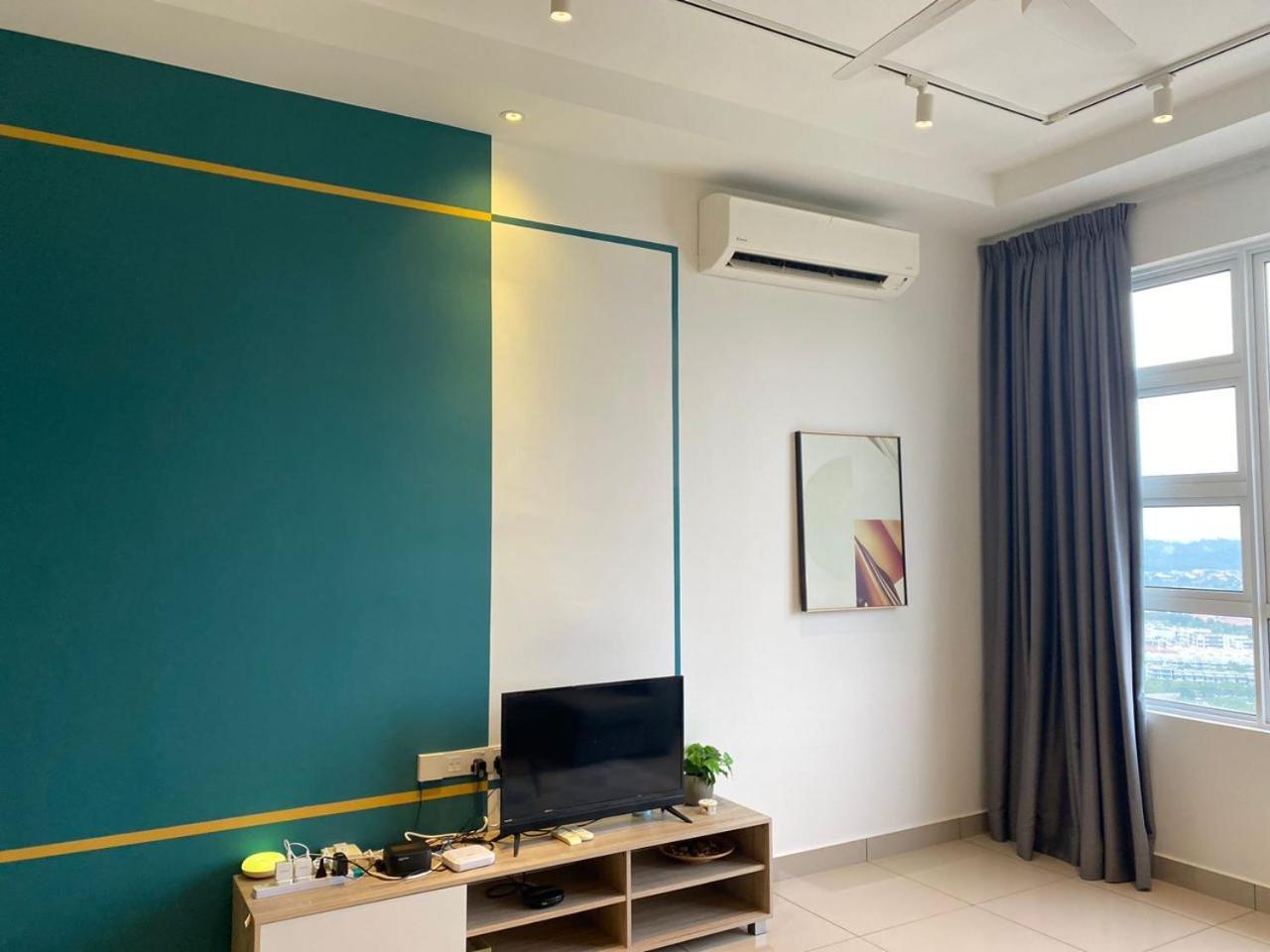 Alwafiqah Palmyra Condo 3 Bedroom- With Netflix & Wifi Near Bangi, Kajang, Nilai,Putrajaya, Klia מראה חיצוני תמונה